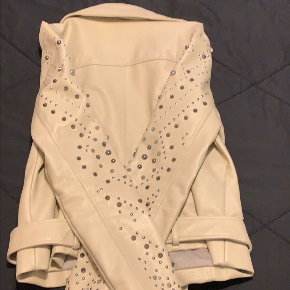 Jacket - Picture 2 of 2